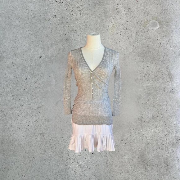 Grey Abercrombie and Fitch henley top - Picture 1 of 6